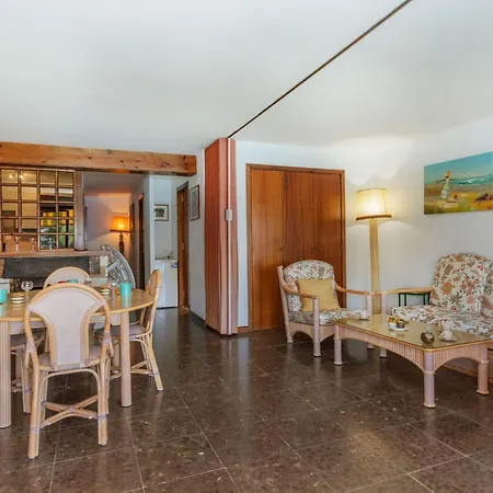 Eden Mar-3 By Interhome